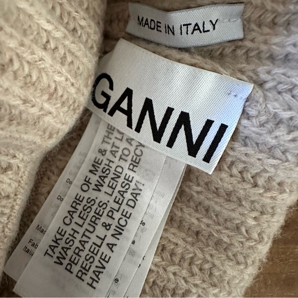 GANNI Soft Beige Wool Knit Hat Beanie OS - Picture 2 of 4